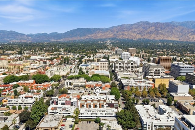141 S Hudson Avenue 403, Pasadena, CA 91101 — photo 37 of 38