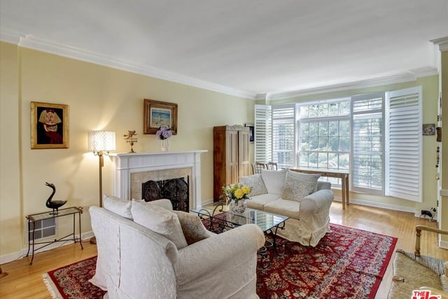 1327 N Hayworth Avenue, West Hollywood, CA 90046 — photo 10 of 44
