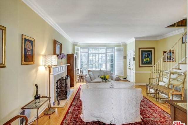 1327 N Hayworth Avenue, West Hollywood, CA 90046 — photo 12 of 44