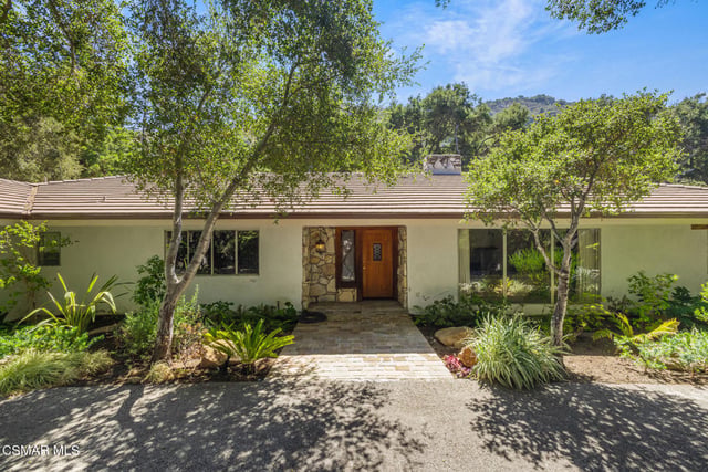 25820 Piuma Road, Calabasas, CA 91302 — photo 4 of 57