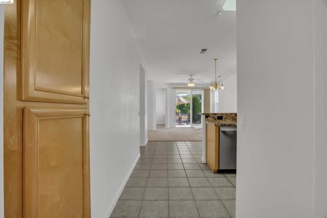 1852 Island Park Pl, Brentwood, CA 94513 — photo 8 of 37