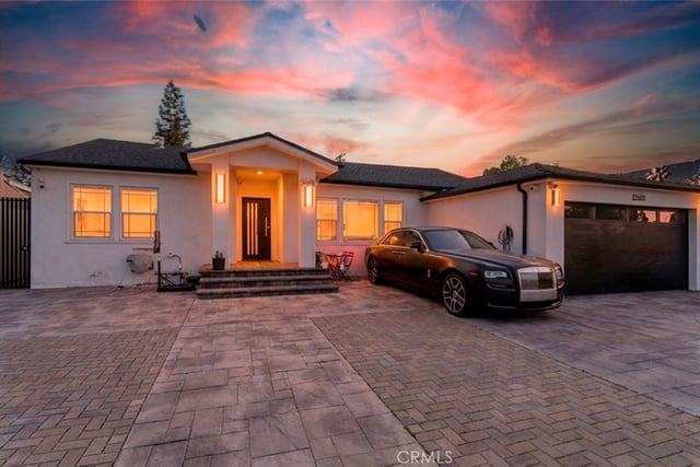 12608 Califa Street, Valley Village, CA 91607 — photo 10 of 49