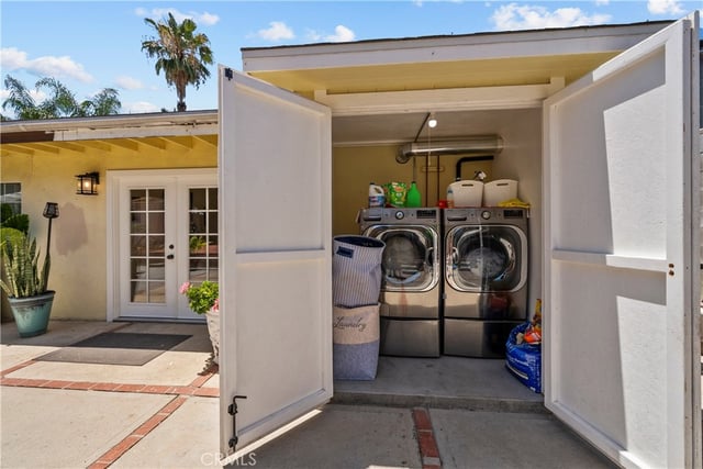 12130 Buckeye, Sylmar, CA 91342 — photo 16 of 17