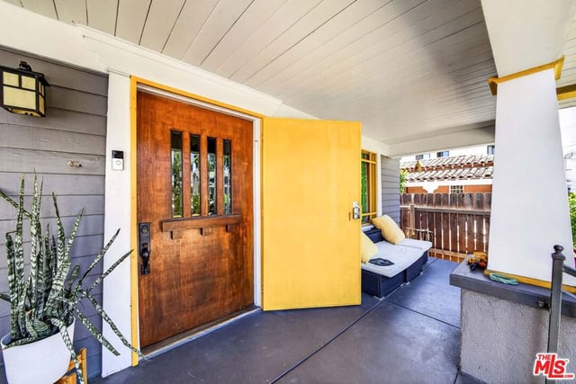 1610 W 36th Place, Los Angeles, CA 90018 — photo 2 of 19