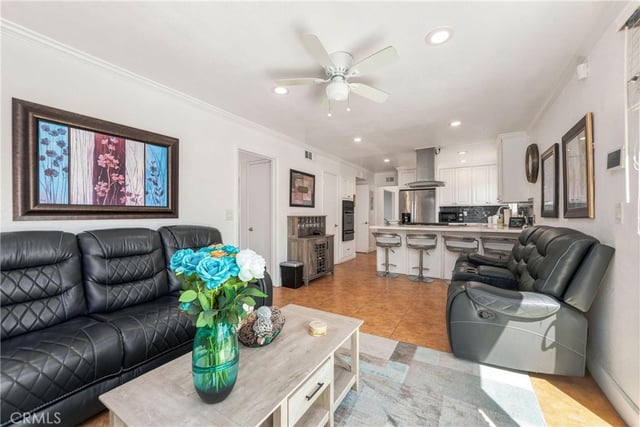 15518 S Stanford, Compton, CA 90220 — photo 13 of 32