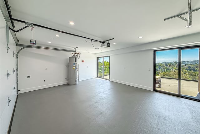 5134 Medina, Woodland Hills, CA 91364 — photo 9 of 58