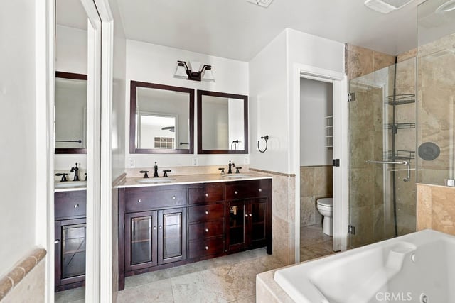 2812 N Buena Vista Street, Burbank, CA 91504 — photo 12 of 33