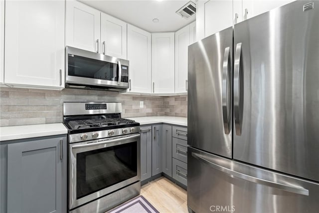 13421 Hubbard St #103, Sylmar, CA 91342 — photo 10 of 35