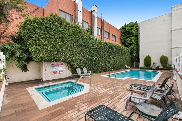 17914 Magnolia Boulevard 135, Encino, CA 91316 — photo 25 of 26