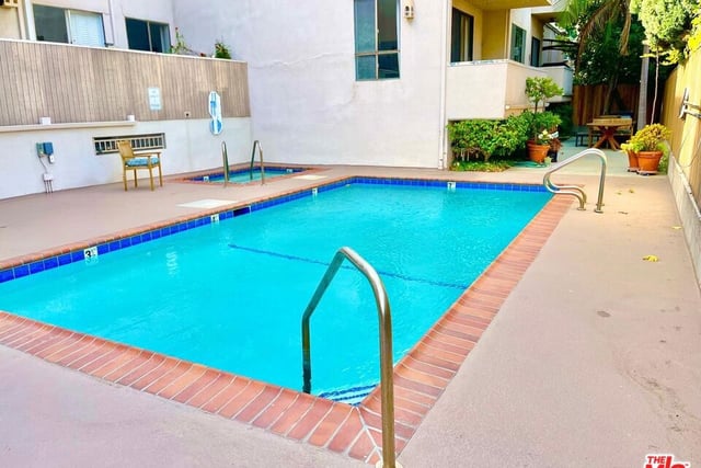 1550 Greenfield Avenue 201, Los Angeles, CA 90025 — photo 11 of 12