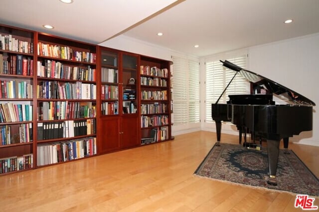 1550 Greenfield Avenue 201, Los Angeles, CA 90025 — photo 3 of 12