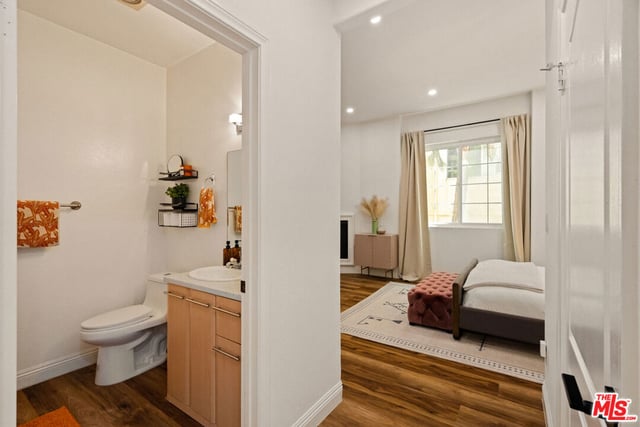 7101 La Tijera Boulevard J101, Los Angeles, CA 90045 — photo 17 of 29