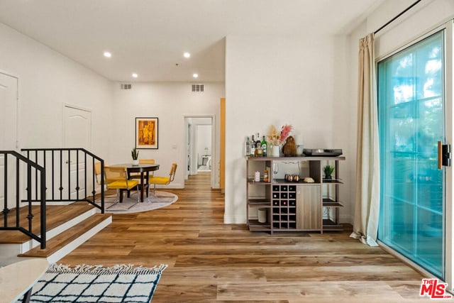 7101 La Tijera Boulevard J101, Los Angeles, CA 90045 — photo 5 of 29