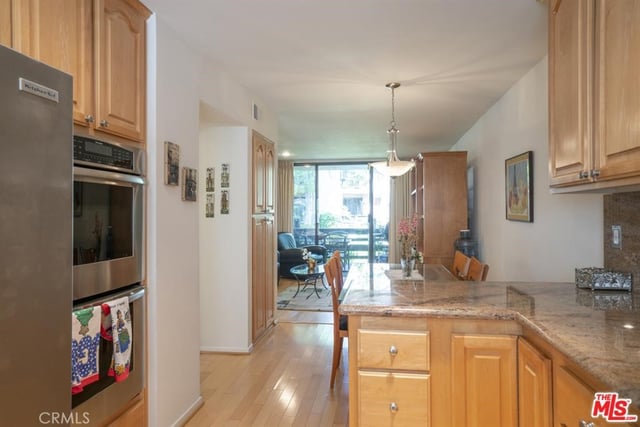 21901 Burbank 197, Woodland Hills, CA 91367 — photo 18 of 42