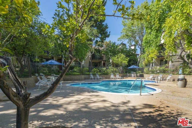 21901 Burbank 197, Woodland Hills, CA 91367 — photo 2 of 42