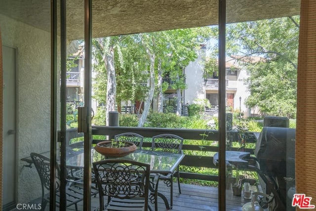 21901 Burbank 197, Woodland Hills, CA 91367 — photo 21 of 42