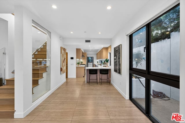 2118 Federal Avenue, Los Angeles, CA 90025 — photo 13 of 60
