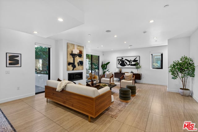 2118 Federal Avenue, Los Angeles, CA 90025 — photo 3 of 60