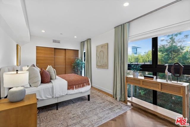 2118 Federal Avenue, Los Angeles, CA 90025 — photo 43 of 60