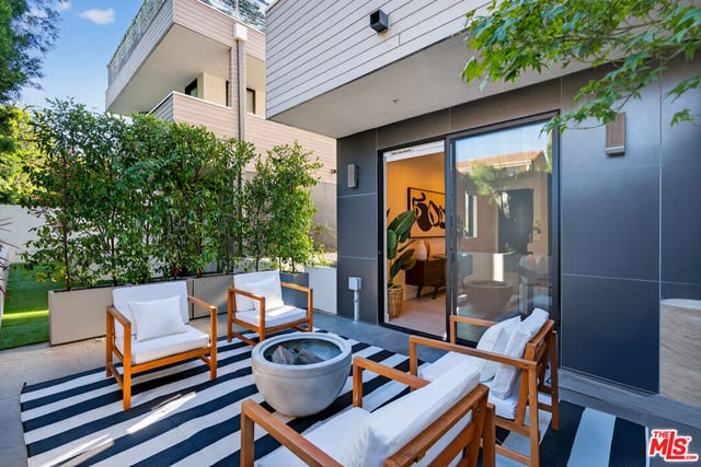2118 Federal Avenue, Los Angeles, CA 90025 — photo 9 of 60