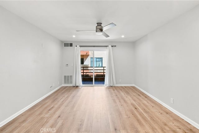 6815 Remmet Avenue 212, Los Angeles, CA 91303 — photo 11 of 32