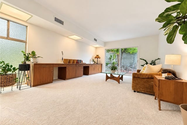 2572 Silver Ridge, Los Angeles, CA 90039 — photo 15 of 39