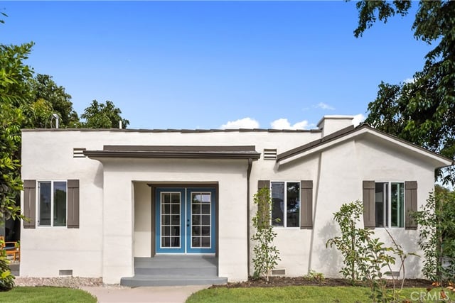 363 W Spruce Street W, Compton, CA 90220 — photo 2 of 39