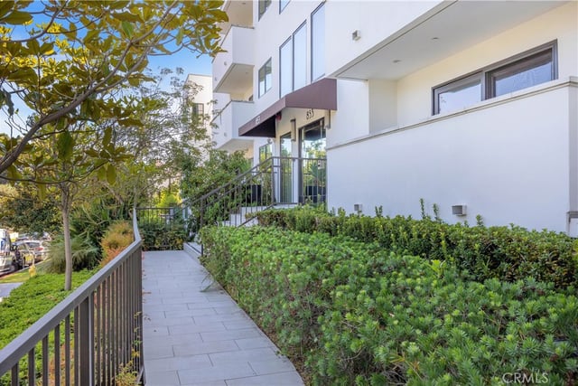 853 S Lucerne 306, Los Angeles, CA 90005 — photo 26 of 26