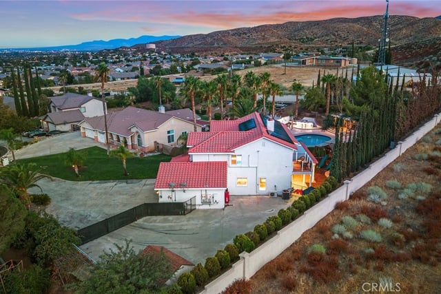 40723 Vista Calma, Palmdale, CA 93551 — photo 17 of 70