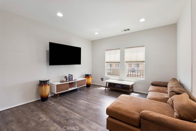 16702 Nicklaus 83, Sylmar, CA 91342 — photo 10 of 45