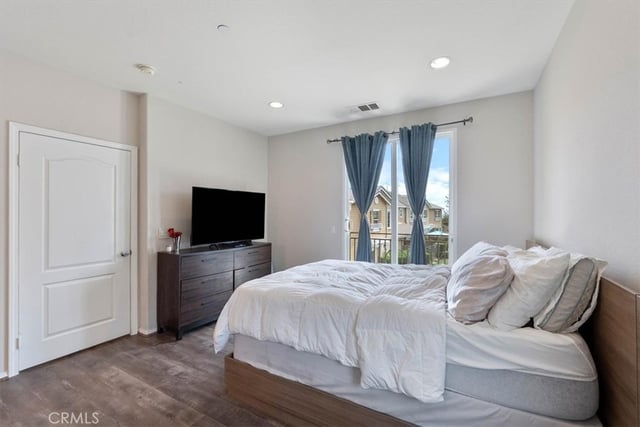 16702 Nicklaus 83, Sylmar, CA 91342 — photo 15 of 45