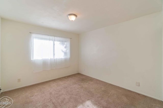 414 N Palm Avenue, Santa Paula, CA 93060 — photo 11 of 15