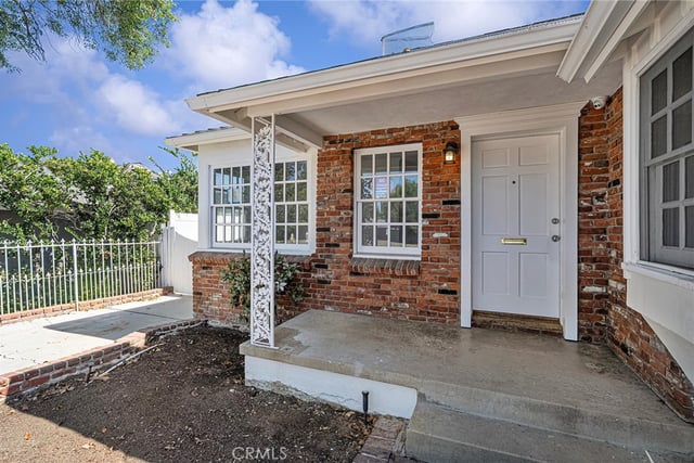 5436 Crebs, Tarzana, CA 91356 — photo 10 of 45