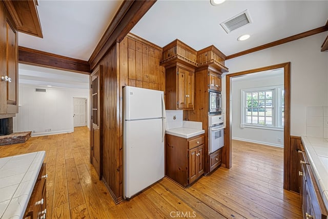 5436 Crebs, Tarzana, CA 91356 — photo 17 of 45