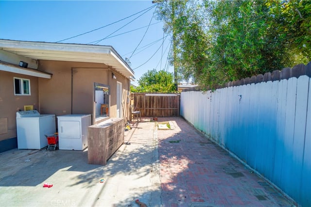 15401 Faysmith, Gardena, CA 90249 — photo 26 of 34