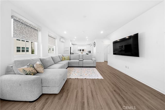 667 Lemon Lane, Covina, CA 91723 — photo 9 of 34