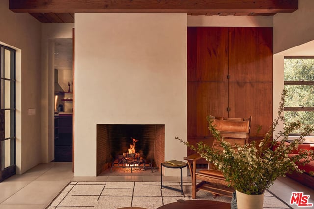 1680 Old Oak Road, Los Angeles, CA 90049 — photo 12 of 51