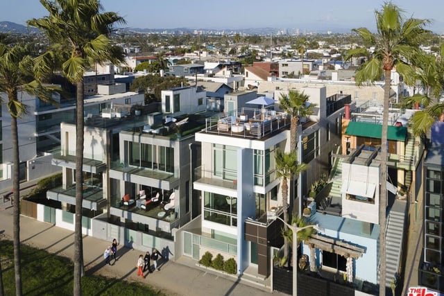 2505 Ocean Front Walk, Venice, CA 90291 — photo 47 of 49