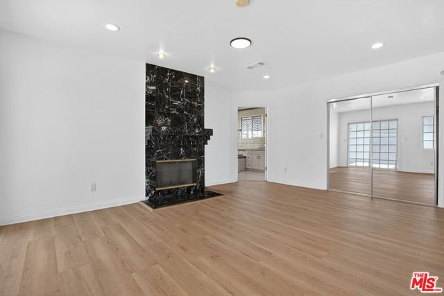23036 Victory Boulevard, Woodland Hills, CA 91367 — photo 15 of 45