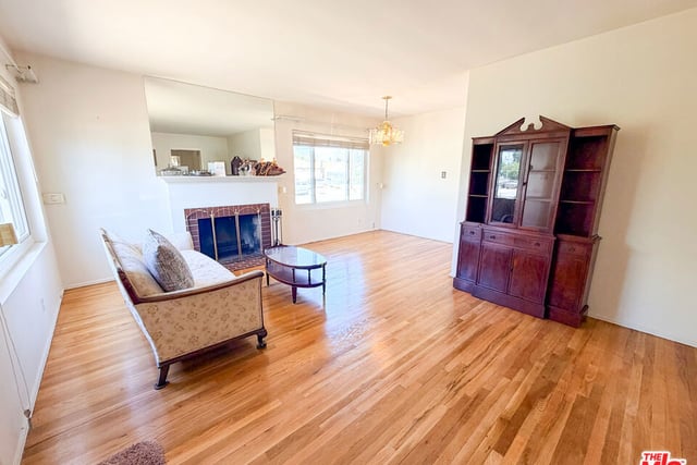 3600 Chesapeake Avenue, Los Angeles, CA 90016 — photo 7 of 31