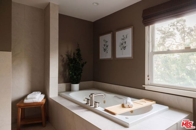 4176 Klump Avenue, Studio City, CA 91602 — photo 16 of 28
