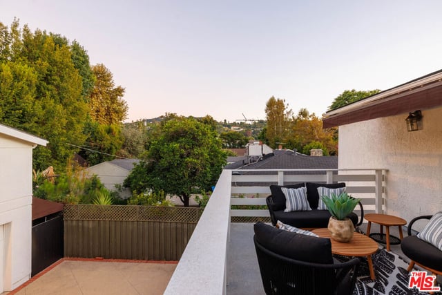 4176 Klump Avenue, Studio City, CA 91602 — photo 18 of 28