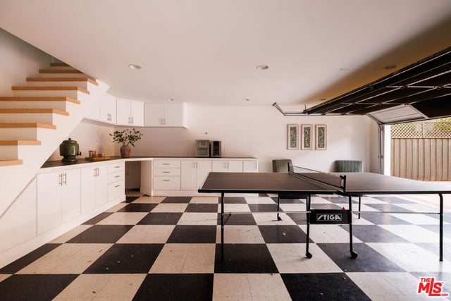 4176 Klump Avenue, Studio City, CA 91602 — photo 19 of 28