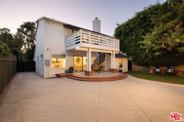 4176 Klump Avenue, Studio City, CA 91602 — photo 22 of 28