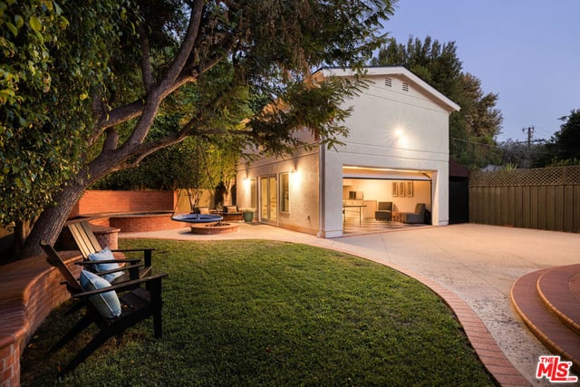 4176 Klump Avenue, Studio City, CA 91602 — photo 26 of 28