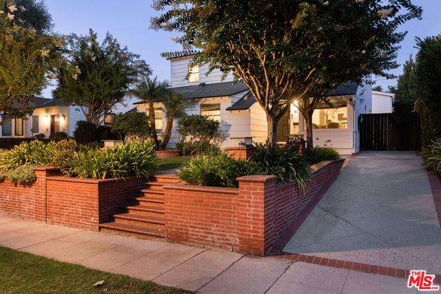 4176 Klump Avenue, Studio City, CA 91602 — photo 27 of 28