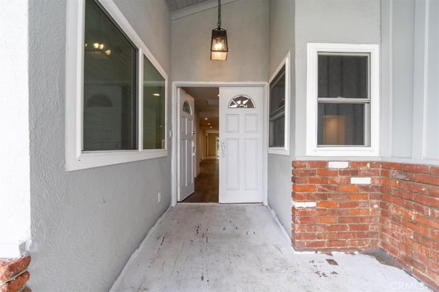 3190 Claremore, Long Beach, CA 90808 — photo 2 of 27