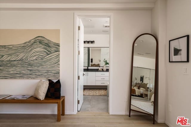 2309 Cove Avenue, Los Angeles, CA 90039 — photo 16 of 43
