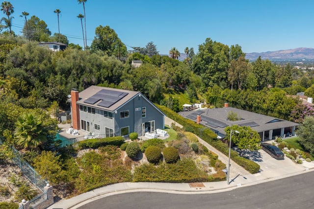 4711 Hermano Drive, Los Angeles, CA 91356 — photo 45 of 48