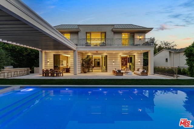 1395 N Doheny Drive, Los Angeles, CA 90069 — photo 4 of 28